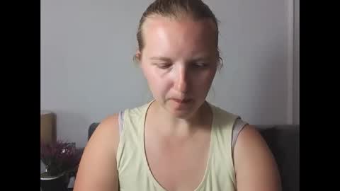 Rose online show from May 25, 5:56 pm