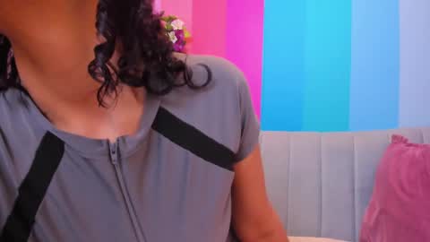     online show from February 12, 11:40 am