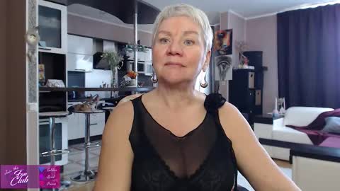 Roxana online show from March 28, 1:32 pm