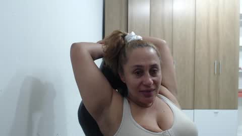 Roxana online show from May 30, 2:20 am