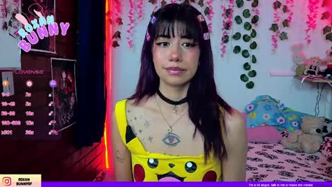 roxxy online show from April 9, 6:19 am