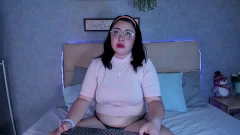 roxanebrown online show from August 8, 5:54 pm