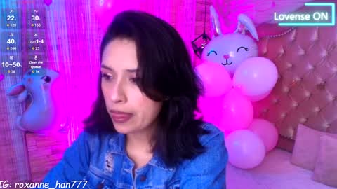 roxanne_han online show from March 29, 3:05 am