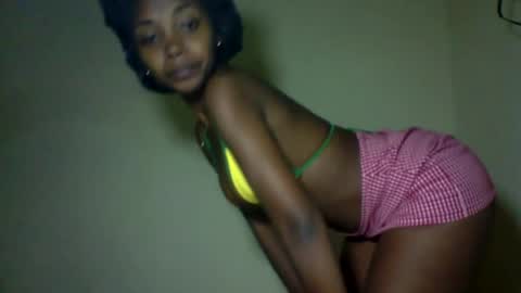Roxilita online show from June 18, 2:55 pm