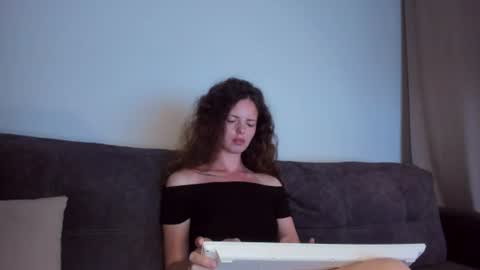 rubyattwood online show from July 15, 8:35 pm