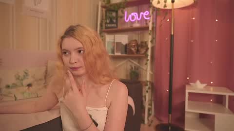 Lilith online show from May 31, 12:22 pm