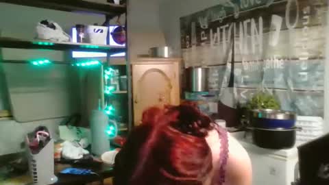TigurLily7789 online show from June 6, 7:14 am