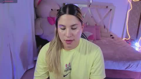 saaya_tay online show from March 27, 3:52 am