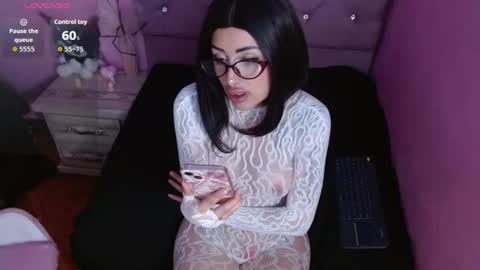sabrinapaulson online show from July 18, 12:36 am
