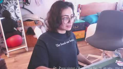 Safa online show from February 21, 7:10 pm