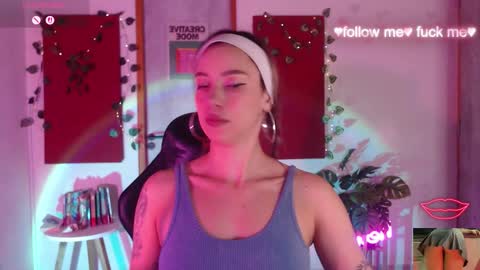 Sakura online show from November 20, 4:57 am