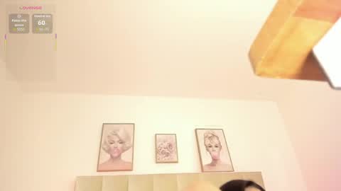 Sally online show from April 8, 8:22 pm