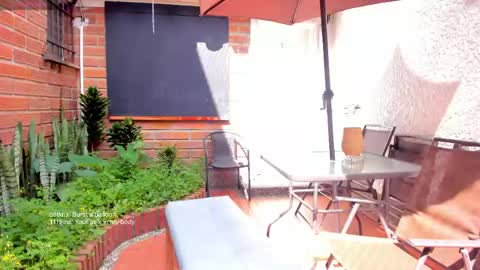 Salo     online show from April 25, 2:36 pm