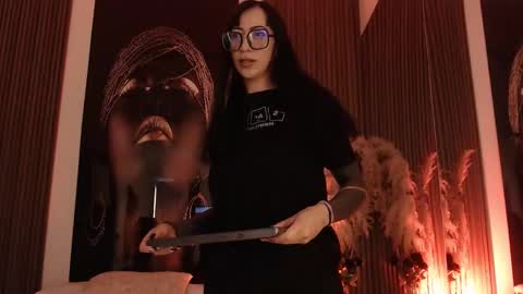 SAM MANSON online show from March 24, 2:11 pm