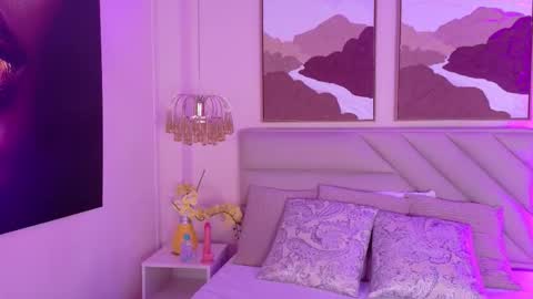 Samy  online show from February 13, 8:32 pm