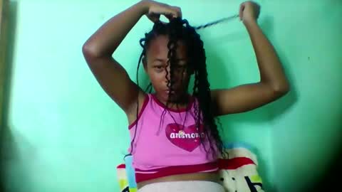 sandra1253099 online show from March 9, 7:00 am