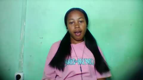 sandra1253099 online show from May 29, 7:06 am