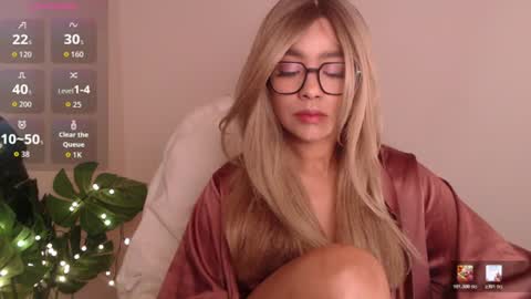 secret online show from June 30, 3:28 am