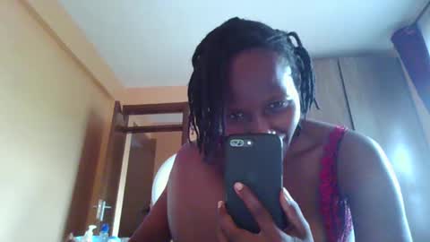 santalicious online show from March 21, 10:09 am