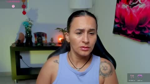   online show from June 1, 5:14 pm