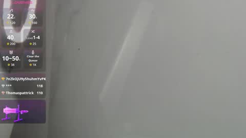 Sara  online show from March 29, 4:06 pm