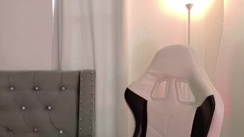 Sara online show from March 24, 8:36 pm