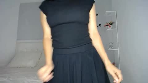 Sara online show from May 21, 12:30 am