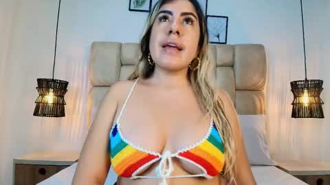 sarablonde_t online show from April 16, 9:39 pm