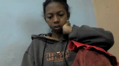 sarah146341 online show from June 15, 4:45 am