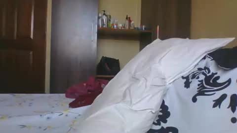 sarah_haggai online show from May 14, 1:28 pm