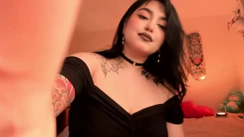   online show from May 9, 5:09 am