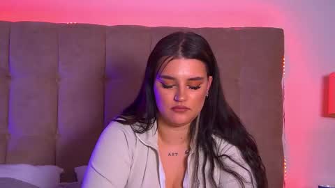 Monica online show from March 3, 4:32 pm