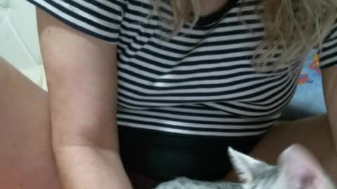 sarasexx33 online show from April 18, 11:02 am