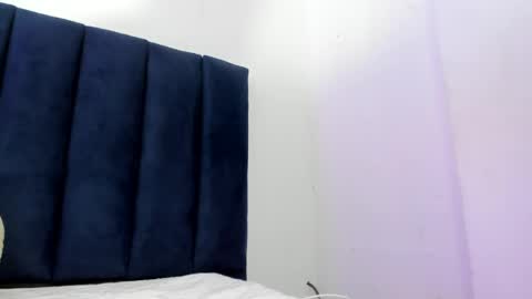 sasha online show from May 18, 1:39 pm
