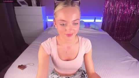 Sasha online show from February 21, 4:51 pm