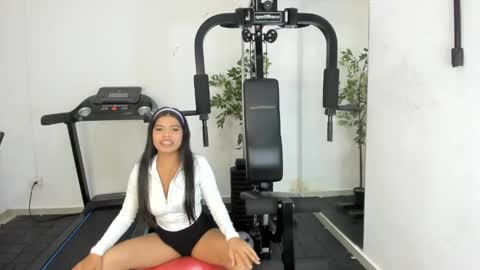 saski martell online show from March 21, 4:06 am