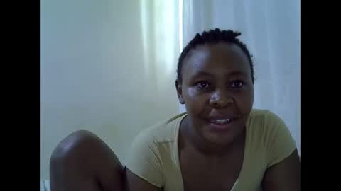 sassy_bella online show from May 16, 7:11 am