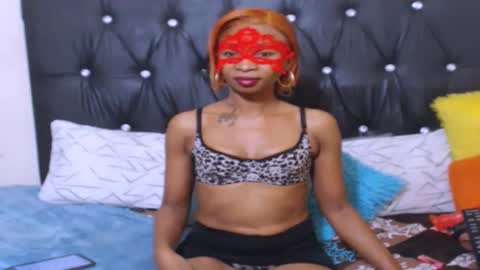 sasyylissaa online show from April 11, 9:18 pm