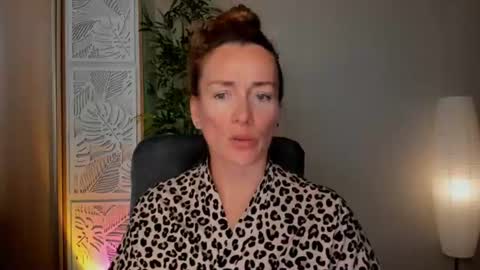 save the qween online show from June 30, 10:15 am