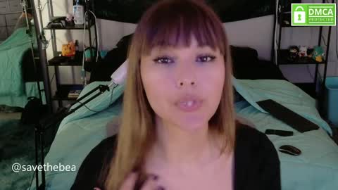 Bea online show from April 10, 11:22 pm