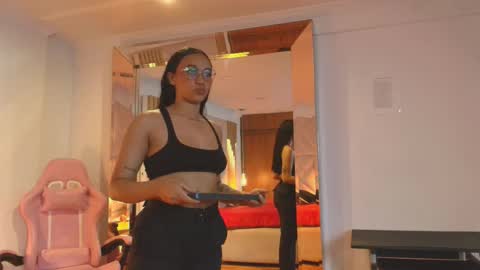 Scarleett online show from February 4, 6:49 am