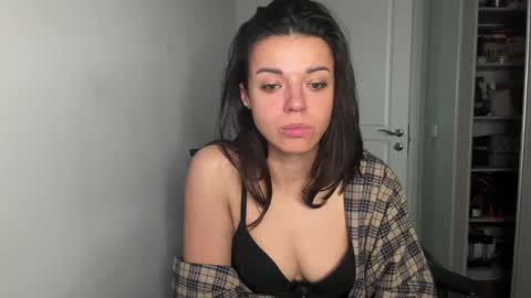 Sophie online show from May 3, 7:45 am