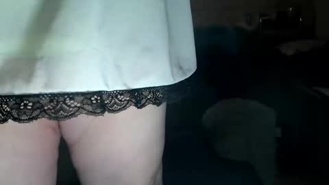 Scarlotta online show from April 2, 9:23 pm