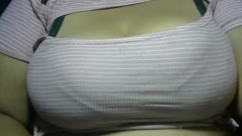 mai latina online show from March 18, 12:04 am