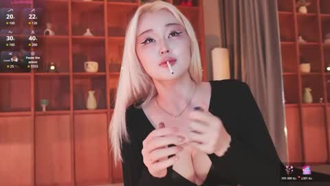 Chia online show from May 28, 6:39 pm