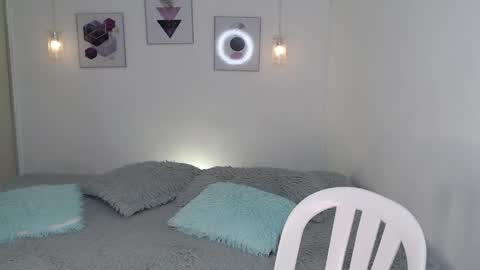 selene_rouse_ online show from March 31, 11:27 pm