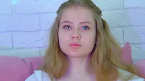 SelinSwarovski online show from October 10, 10:47 pm