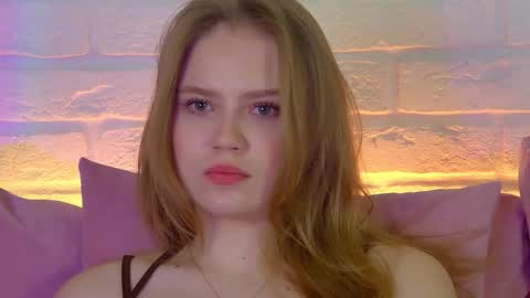 SelinSwarovski online show from January 31, 7:11 pm