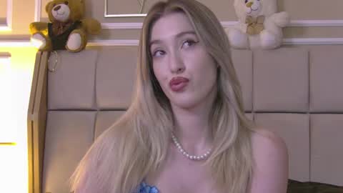 Serena online show from May 28, 10:13 am