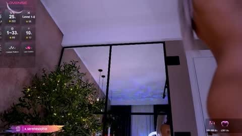 Serene Sophiex online show from March 28, 10:19 pm